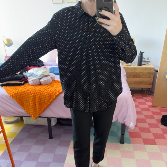 UNIQLO - long sleeve button down - size L - Picture 4 of 5